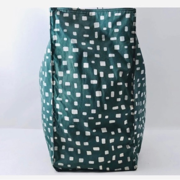 PRADA Emerald Green Large Nylon Tote Shoulder Bag Purse - Picture 13 of 15